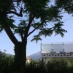 Queen Bay ヴァシリキ