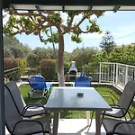 Queen Bay Apartmán Vasiliki