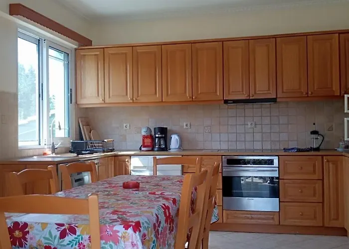 Queen Bay Βασιλική